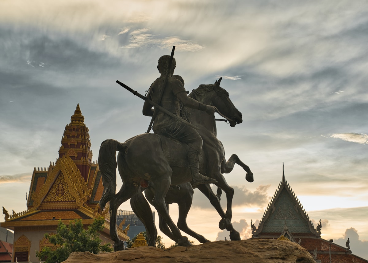 Cambodia Erects Statue Honoring Magawa, the Rat Who Saved Lives by Detecting 100 Landmines