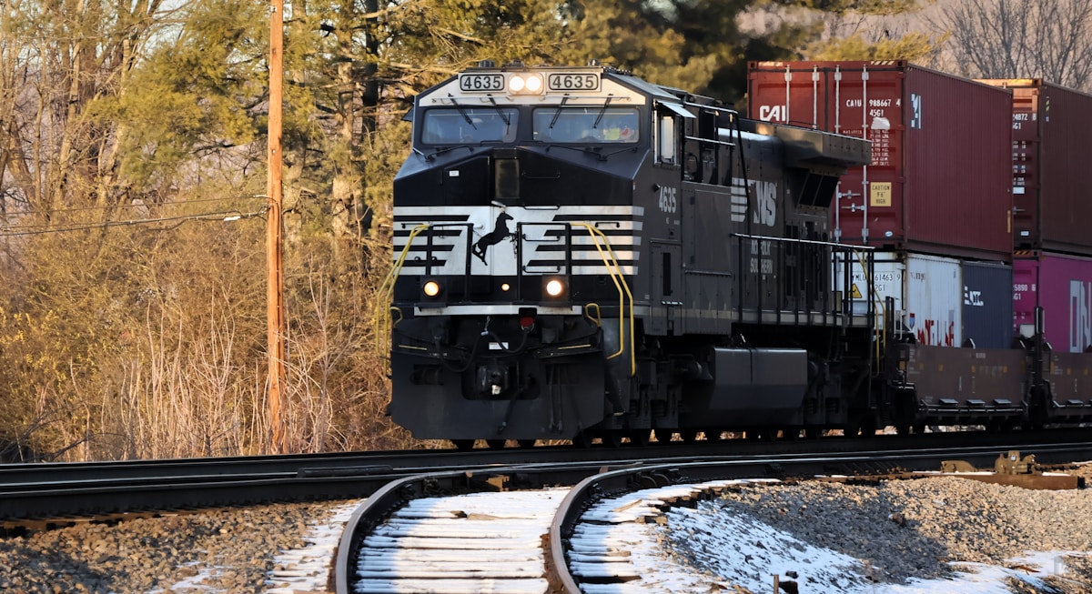 New Railway Cuts Shipping Times Between Europe and China by a Week, Promising Economic Boost for Kyrgyzstan