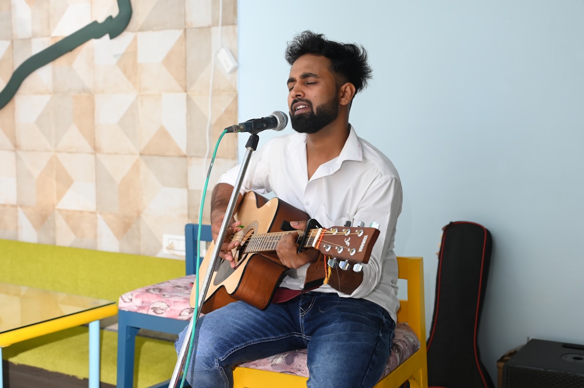 From Rock Stage to Healing Space: Musician Launches Integrated Mental Health Program