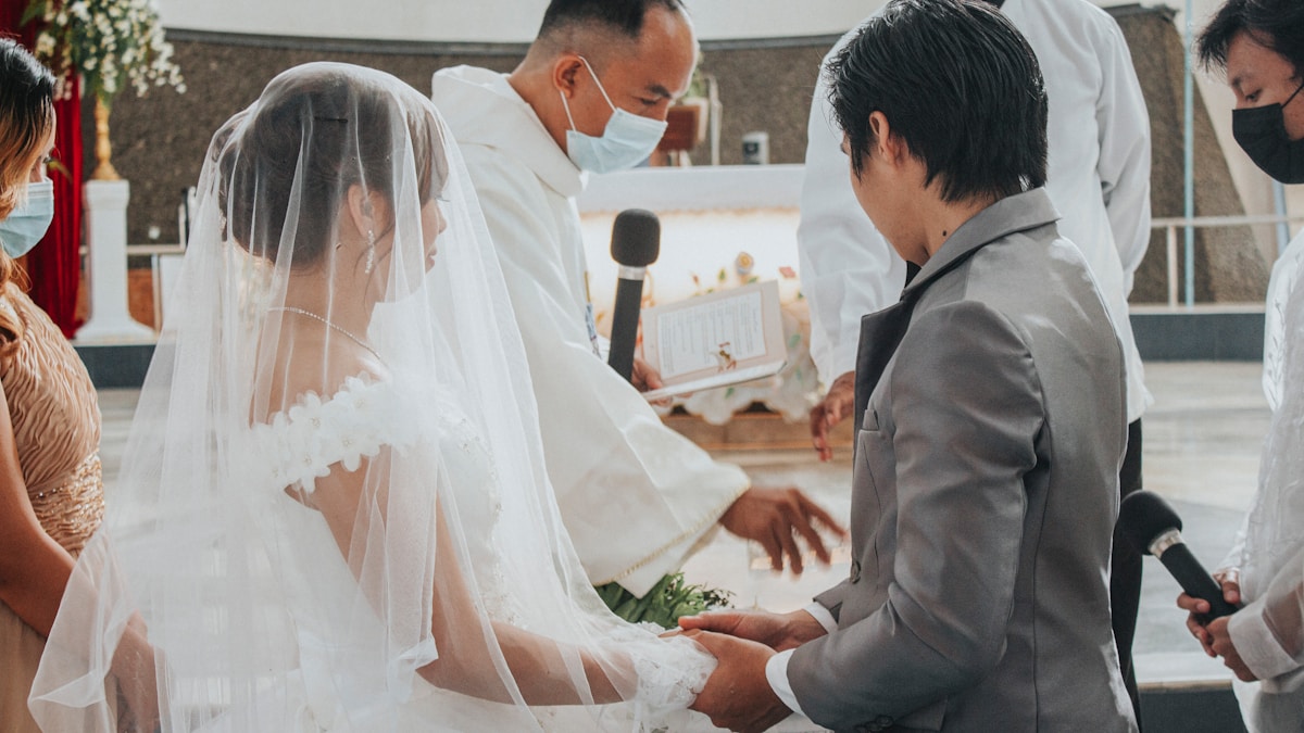Wedding Industry Comes Together to Help Nearly 300 Couples Facing Terminal Illness Say 'I Do'