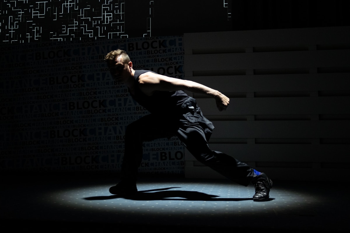Brain Technology Lets Dancer With ALS Return to the Stage Through Digital Avatar