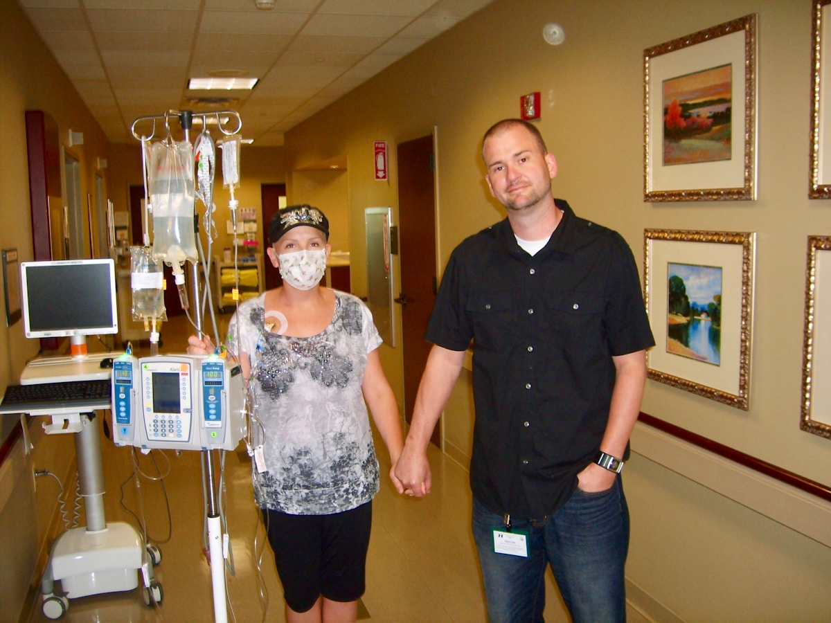 Actor's Kidney Donation Sparks Life-Saving Transplant Chain for 7 People