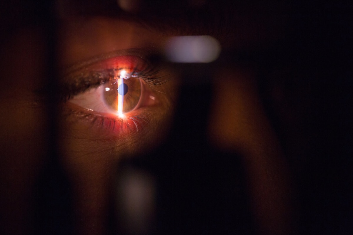 A Gentler Vision Fix: New Technology Reshapes Eyes Without Surgery or Lasers
