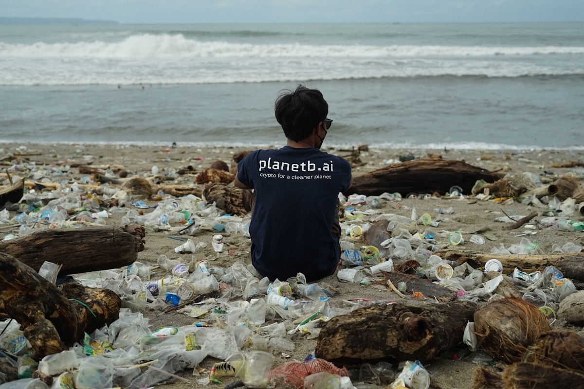 Indian Teens' Tamarind-Based Innovation Wins Global Prize for Tackling Microplastic Pollution