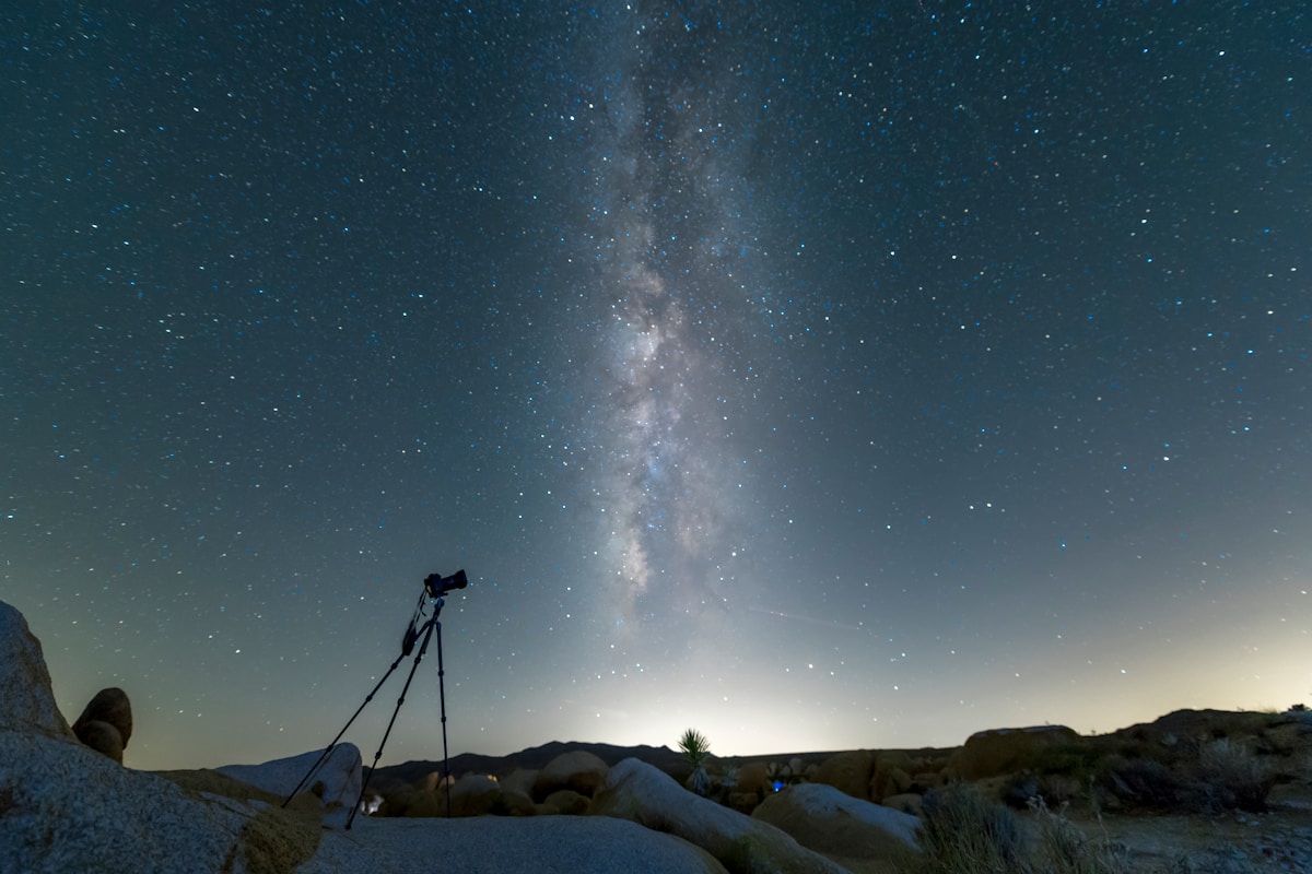 Euclid Telescope Captures Breathtaking, Record-Breaking Portrait of the Milky Way's Center