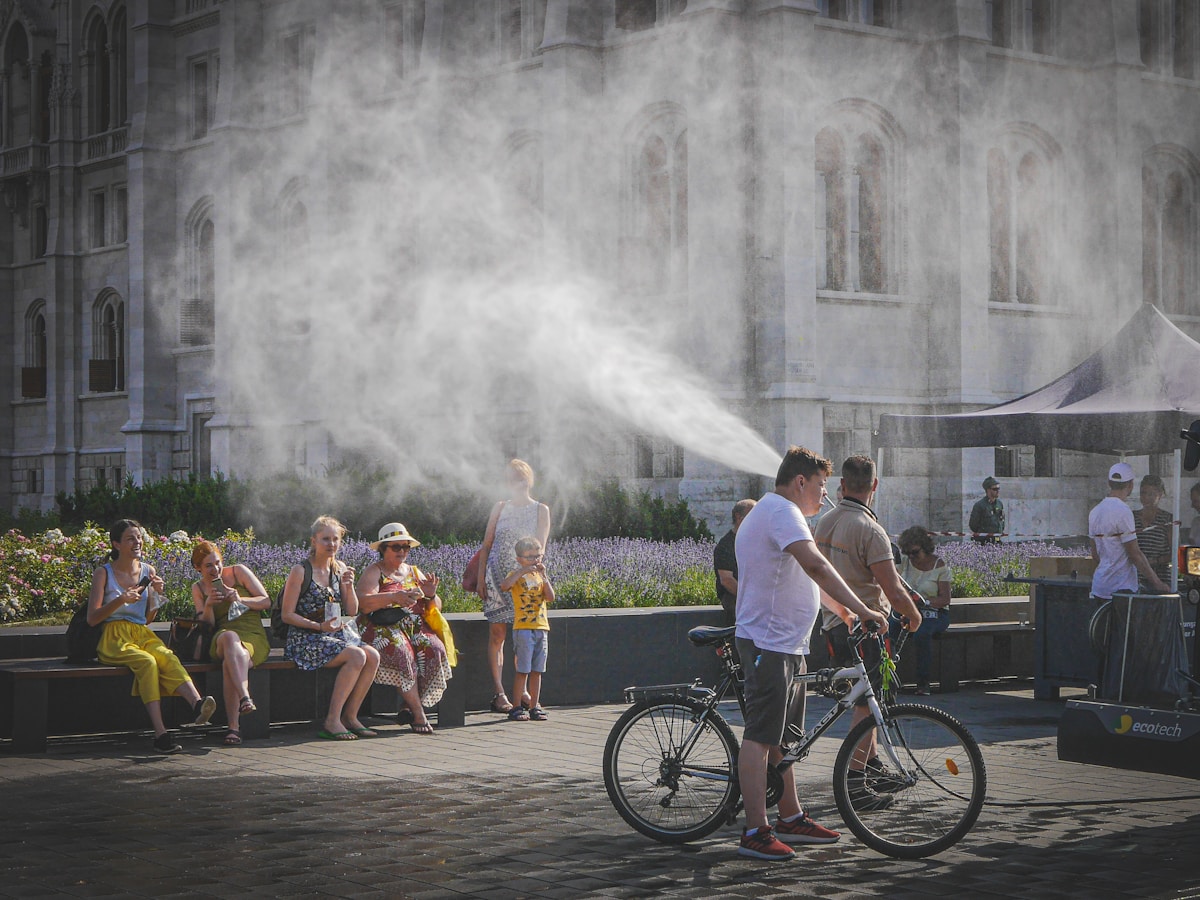 Fresh Air for Europe, Resilient Science, and the Diet-Dementia Connection