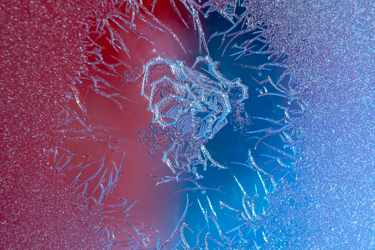 AI Helps Scientists Unravel the Microscopic Mysteries of Supercooled Water