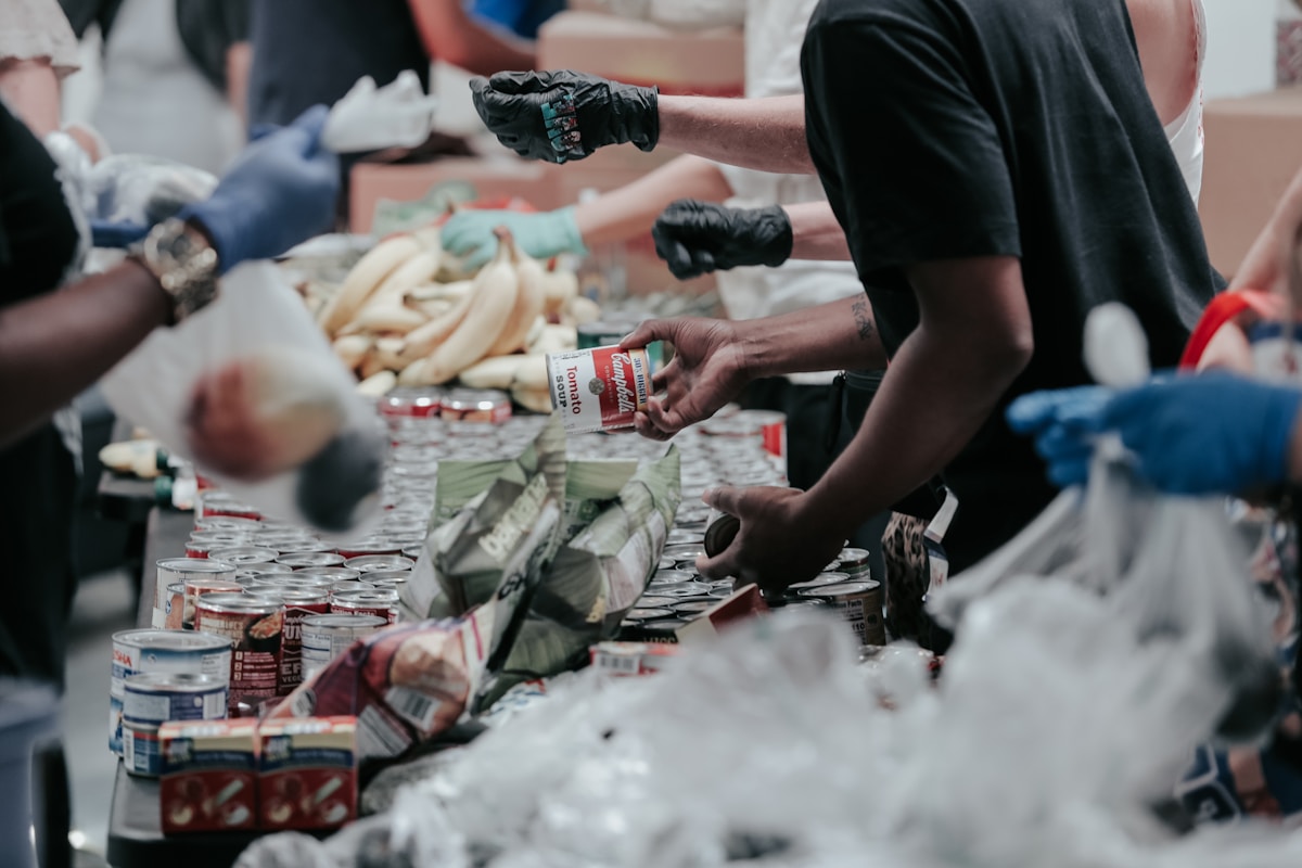 Mobile Food Program Delivers Fresh Summer Meals to Families in Ohio