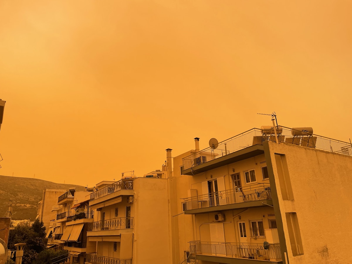 Tiny Satellites Offer Huge Protection: Greece Launches Nanosystem to Spot Wildfires Early