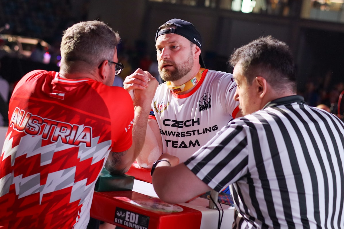 Czech Athlete Shatters Two World Records at the Lumberjack World Championships