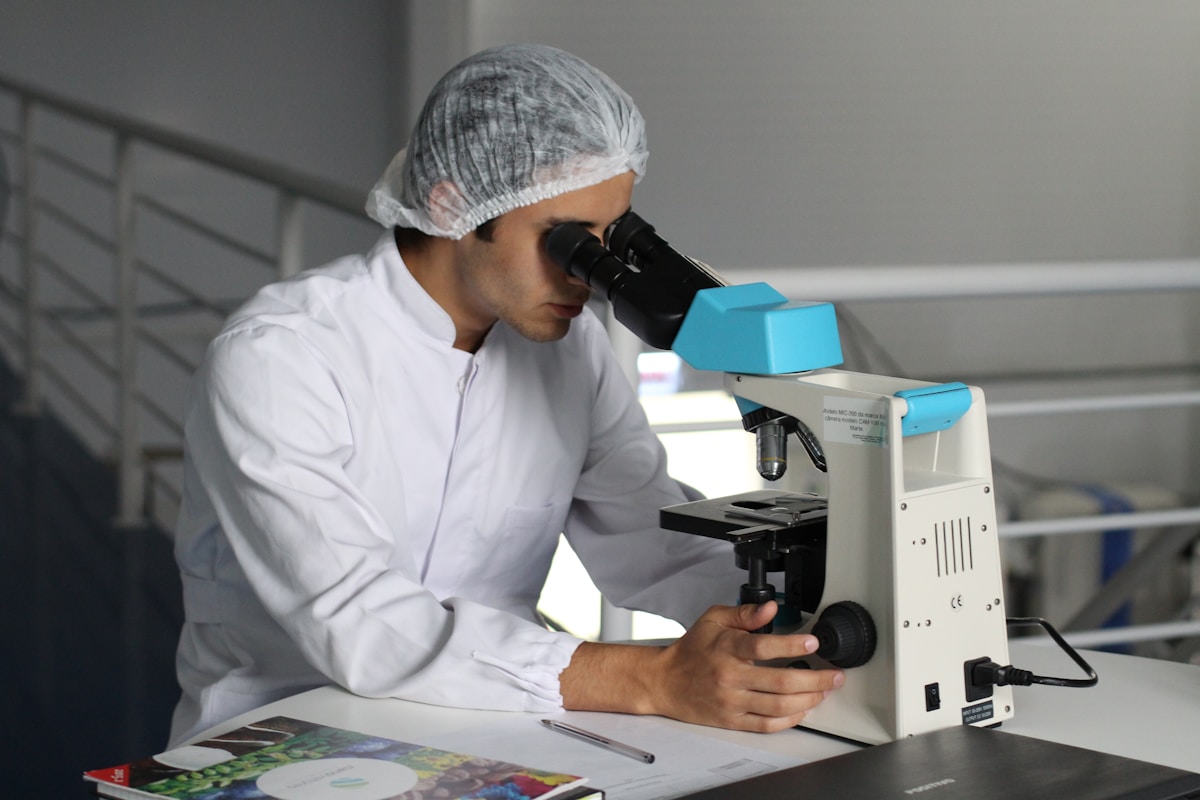 New Vanderbilt compounds offer breakthrough tools in the search for Alzheimer's treatments