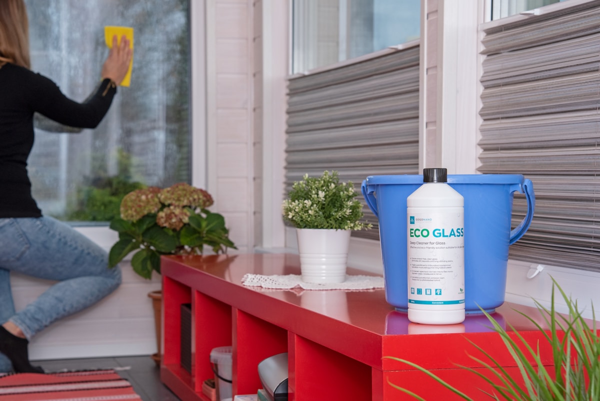 Clever cellular mimicry unlocks cleaner way to produce eco-friendly disinfectant using sunlight