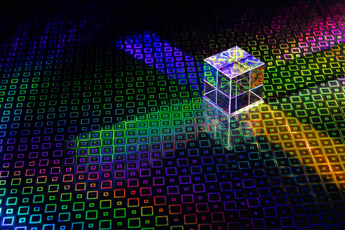 Microscopic Gold Crystal Brings Quantum Computing Out of the Deep Freeze