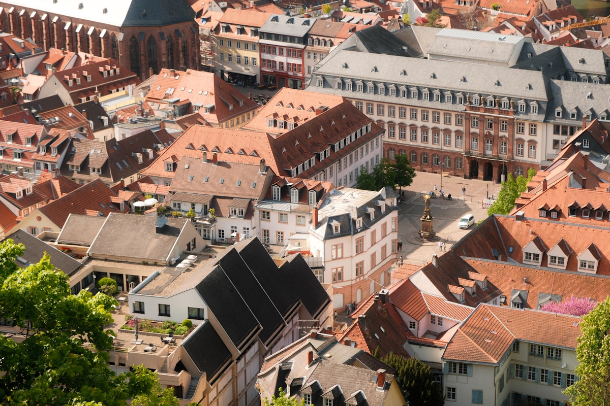 Solar Energy Steps Up to Stabilize Europe's Power Grid During Historic Summer Heatwaves