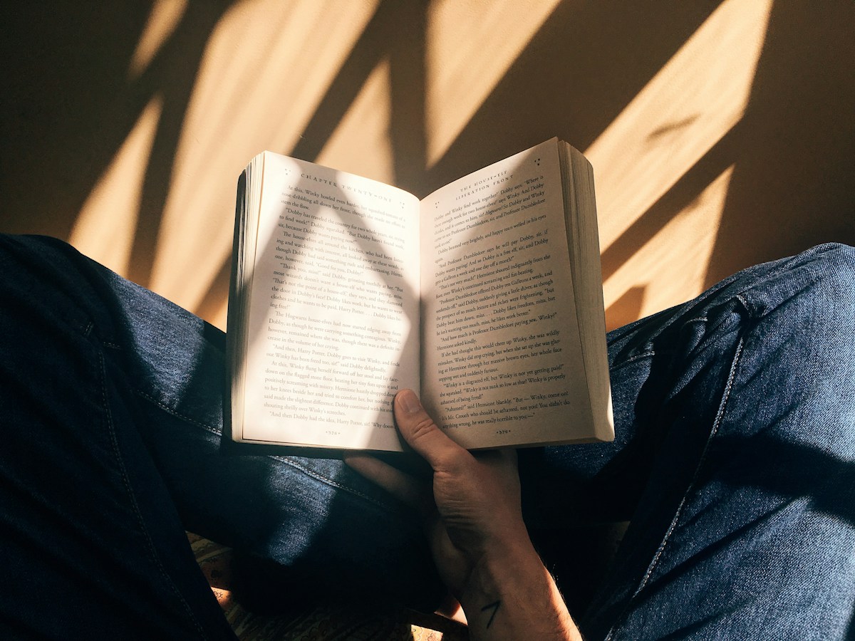 Why Diving Into a Good Book is One of the Best Ways to Boost Your Brainpower