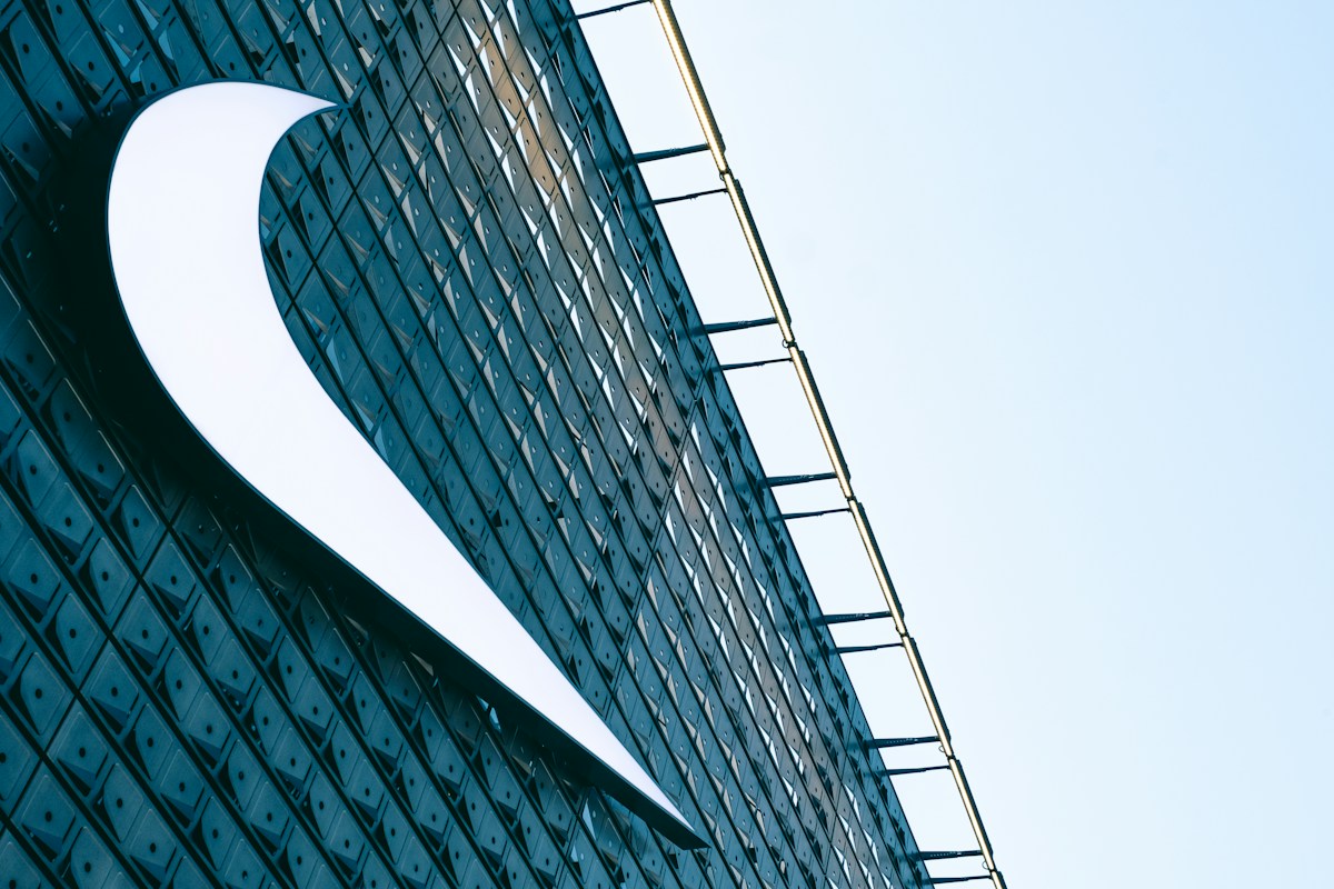 University of Oregon Receives Historic Billion-Dollar Donation from Nike Co-Founder Phil Knight
