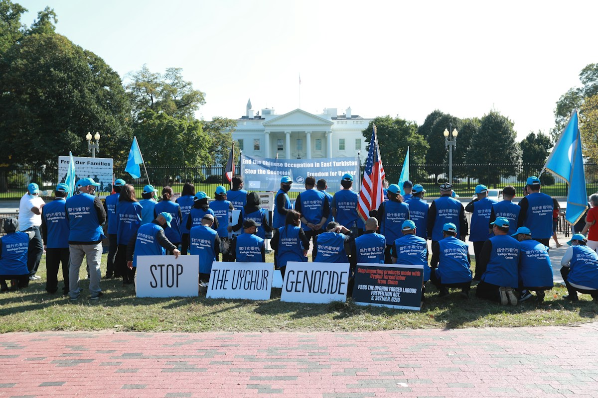 Washington D.C. Residents Team Up as 'Rat Rangers' to Clean Up Their Neighborhoods