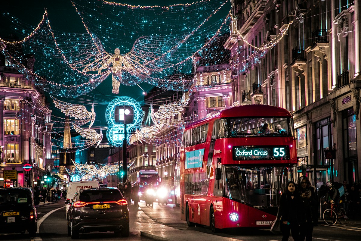 London's Iconic Oxford Street to Become a Pedestrian-Only Haven This Month