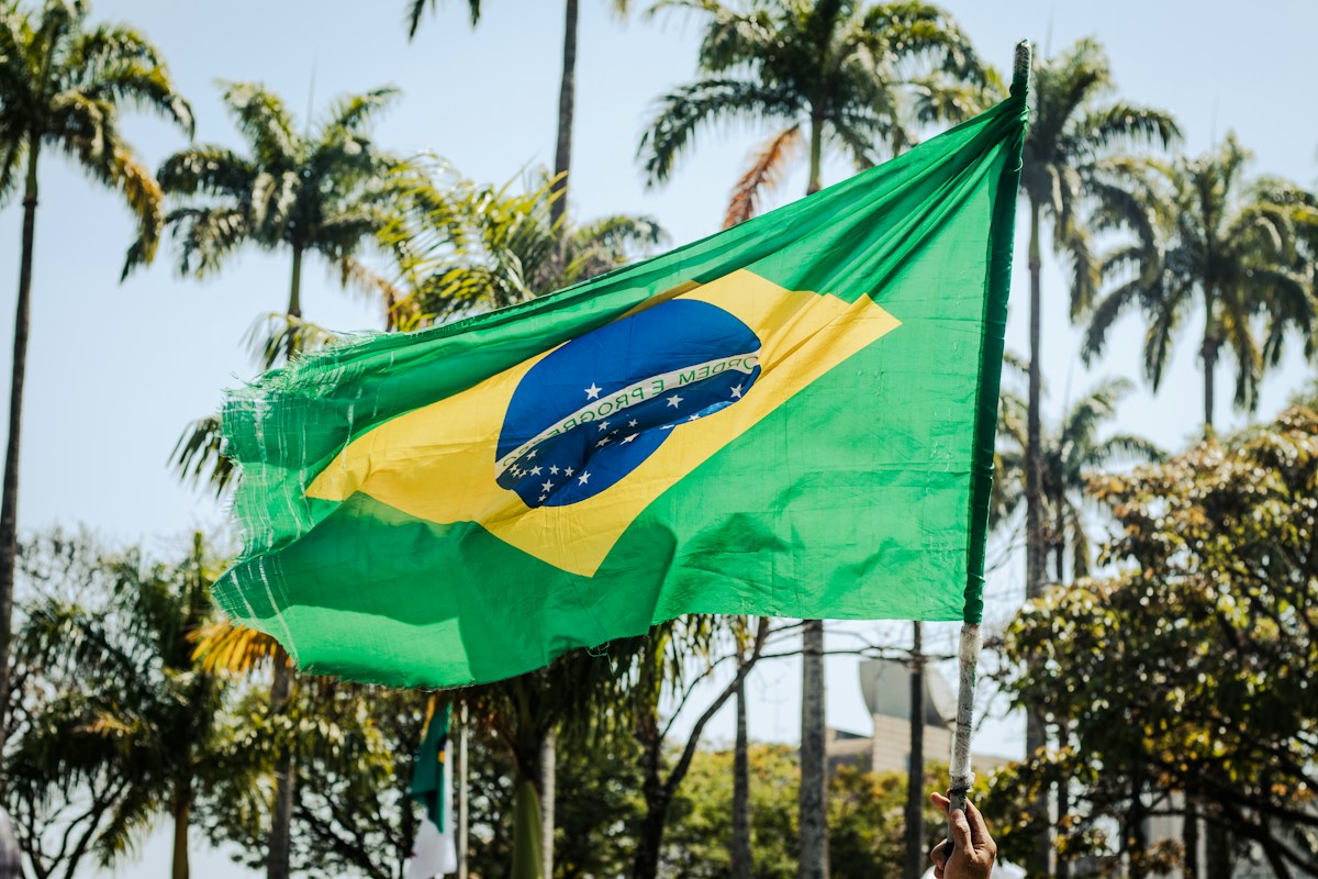 Brazil Passes Constitutional Amendment to Phase Out Traditional Six-Day Workweek