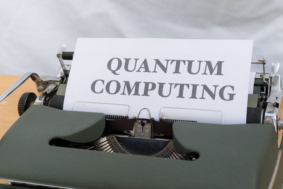 Finally! Scientists Stop Quantum Computer Data from Vanishing