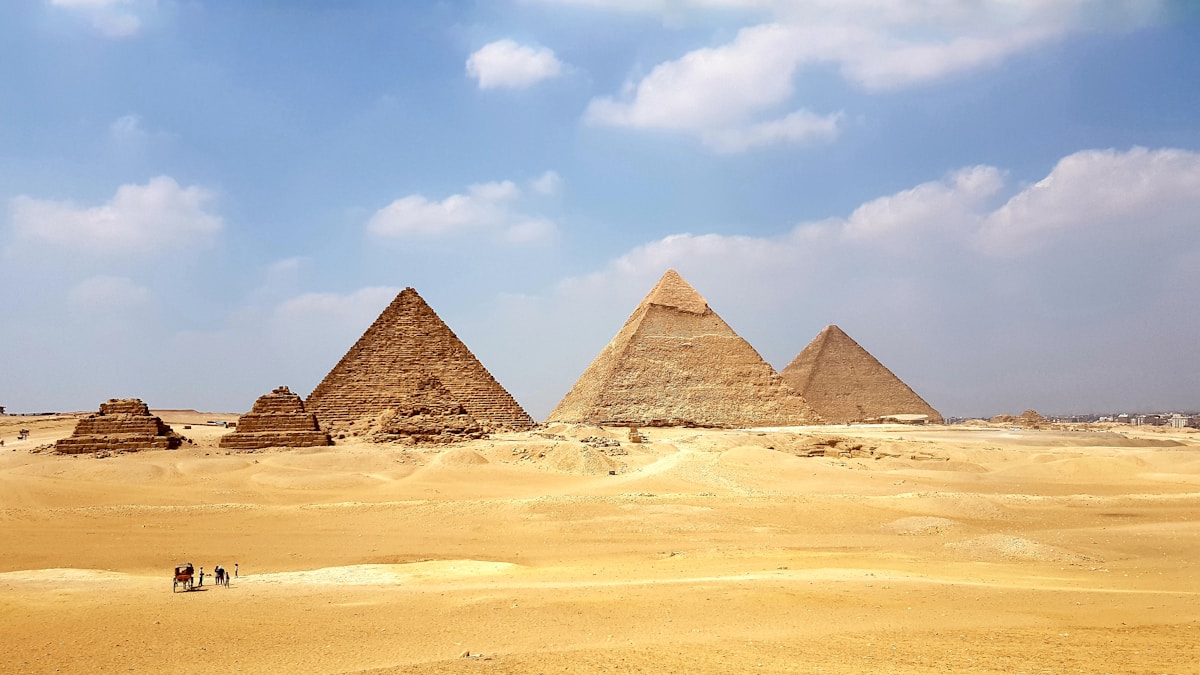 How the Great Pyramid of Egypt Defeats Powerful Earthquakes!