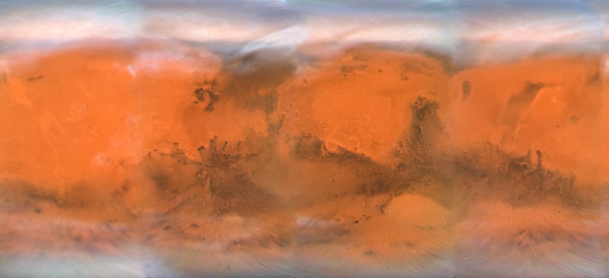 A Strange Honeycomb Landscape Just Discovered on Mars!