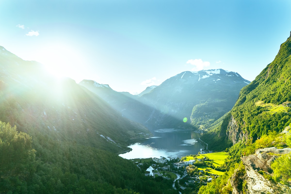 Meet the Earth’s Giant Ice-Carved Valleys Filled With Ocean Water!