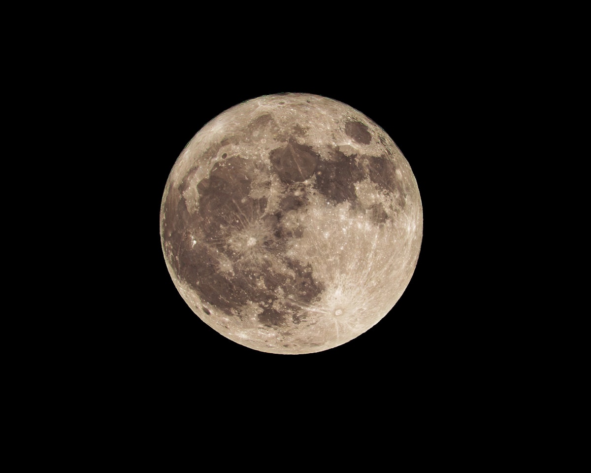 A Rocket Just Smashed into the Moon and Left a Giant Double Crater!