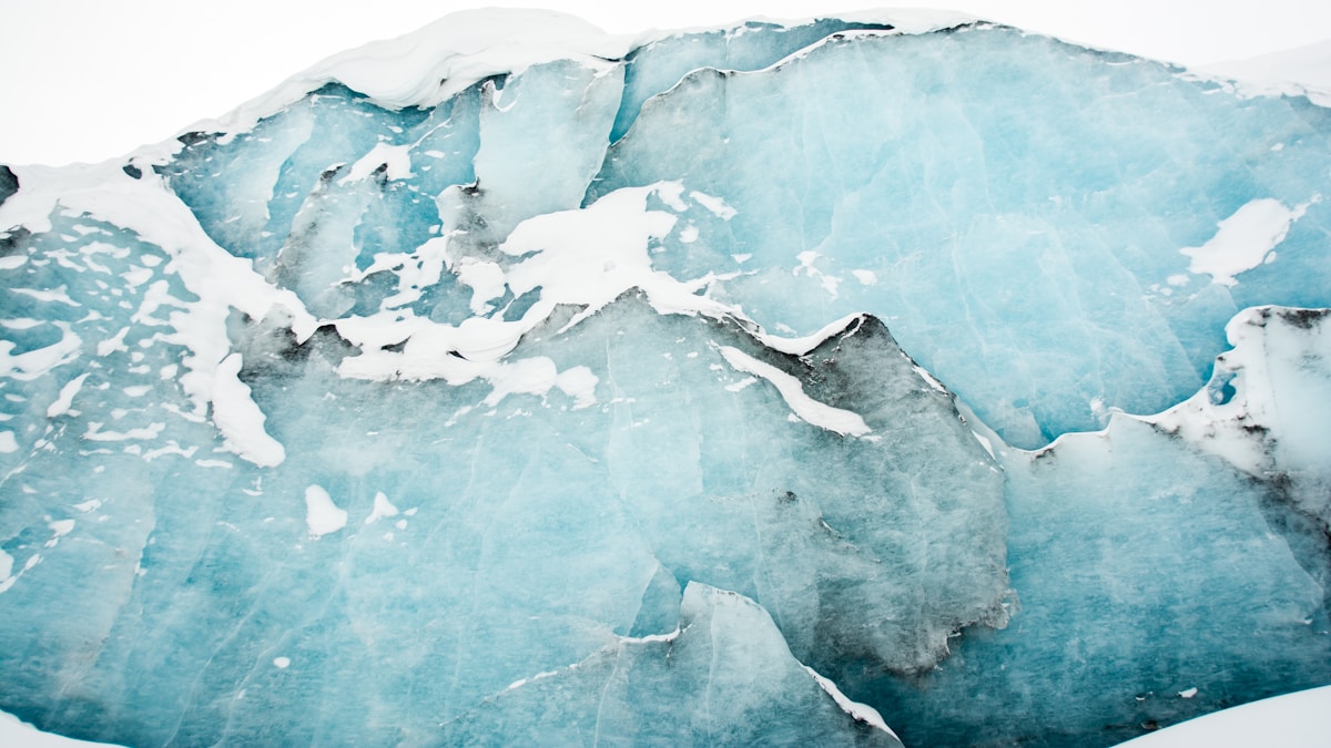 Super Woolly Blankets Are Saving Switzerland's Melting Glaciers!