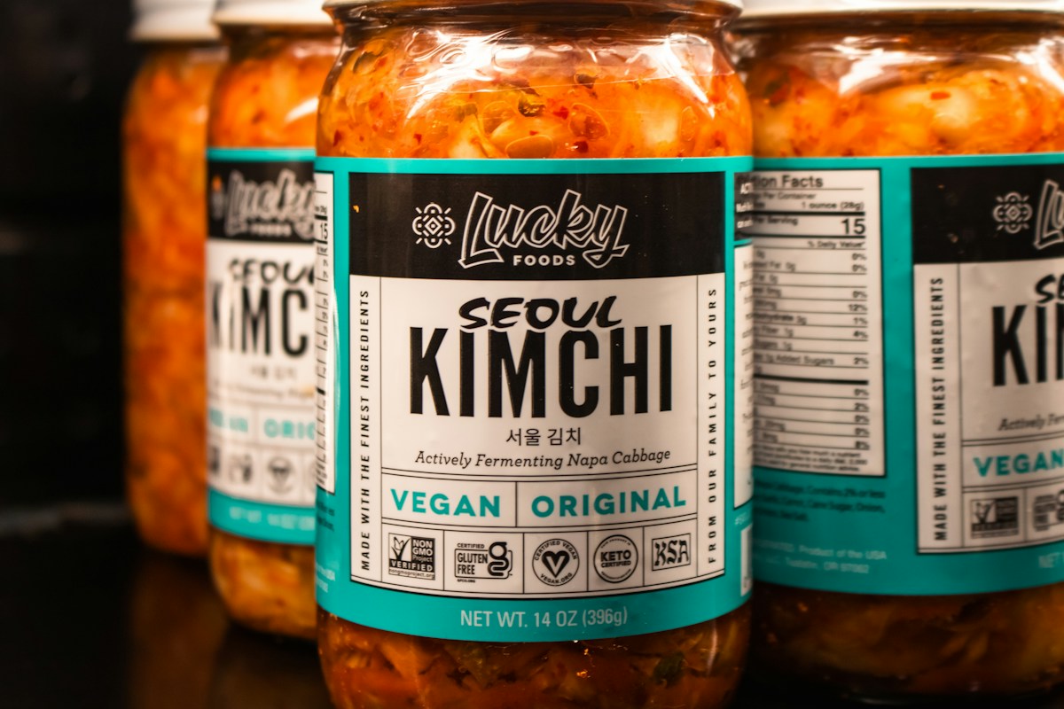 This Super Kimchi Power Can Flush Tiny Plastics Right Out of Your Tummy!