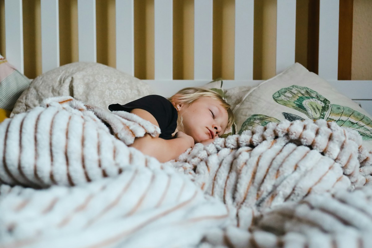 Our Brains Work Super Hard to Create Dreams While We Sleep!